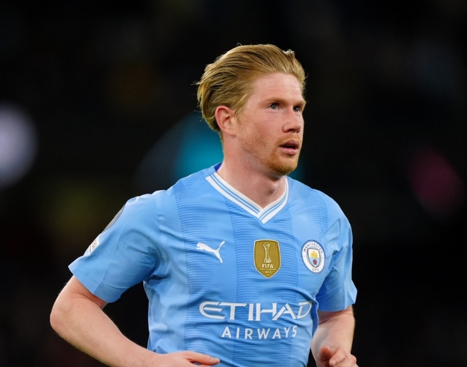 林良铭庆祝足协杯夺冠：冠军终归北京，国安是冠军！